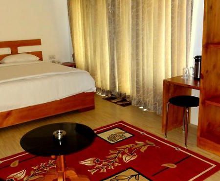 Mount N Mist Hotel Nainital Eksteriør billede